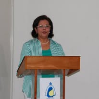 Diane Henriquez Award recipient Yvonne Verbrugge-Neumann